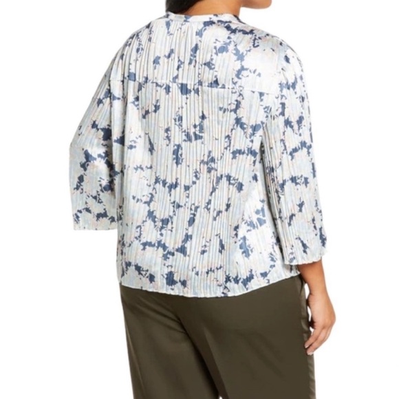 Vince Lotus Pleated Blouse Button Down Tide Pool Blue Size 1X NWT - Picture 5 of 7